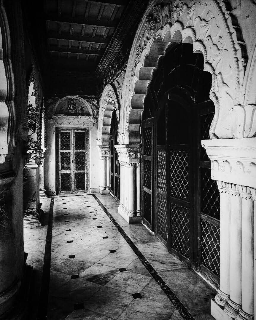 Hindol Palace Walks