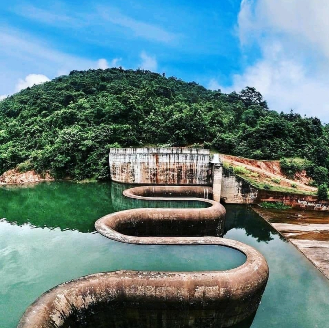 Hindol Palace Walks